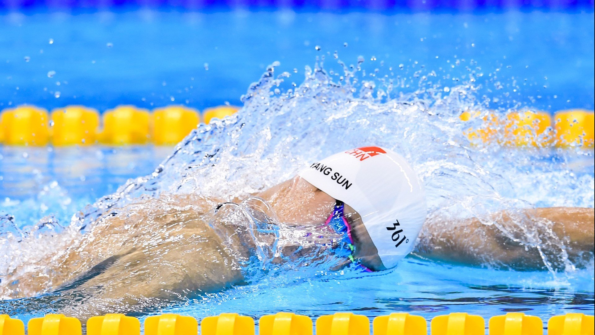 澳大利亚女子4×200米自由泳接力决赛夺冠,澳大利亚女子游泳接力